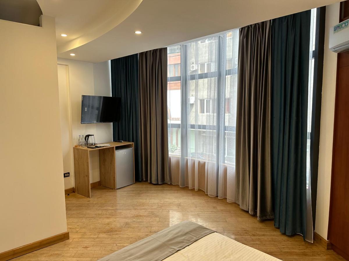 Friendly Hotel Erivan Dış mekan fotoğraf
