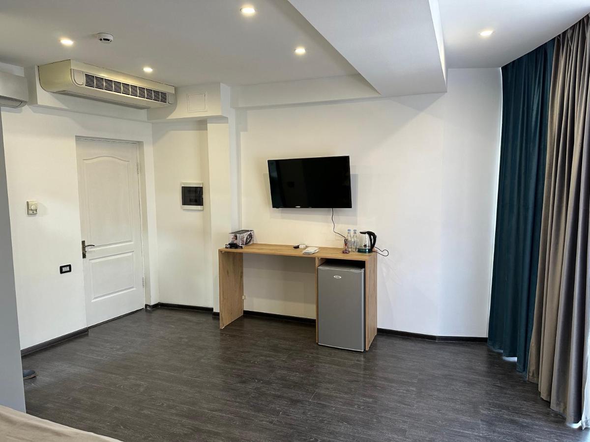 Friendly Hotel Erivan Dış mekan fotoğraf