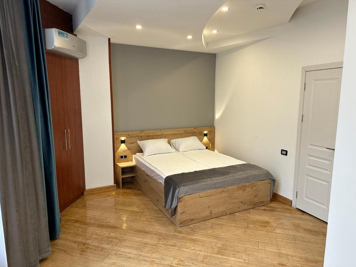 Friendly Hotel Erivan Dış mekan fotoğraf
