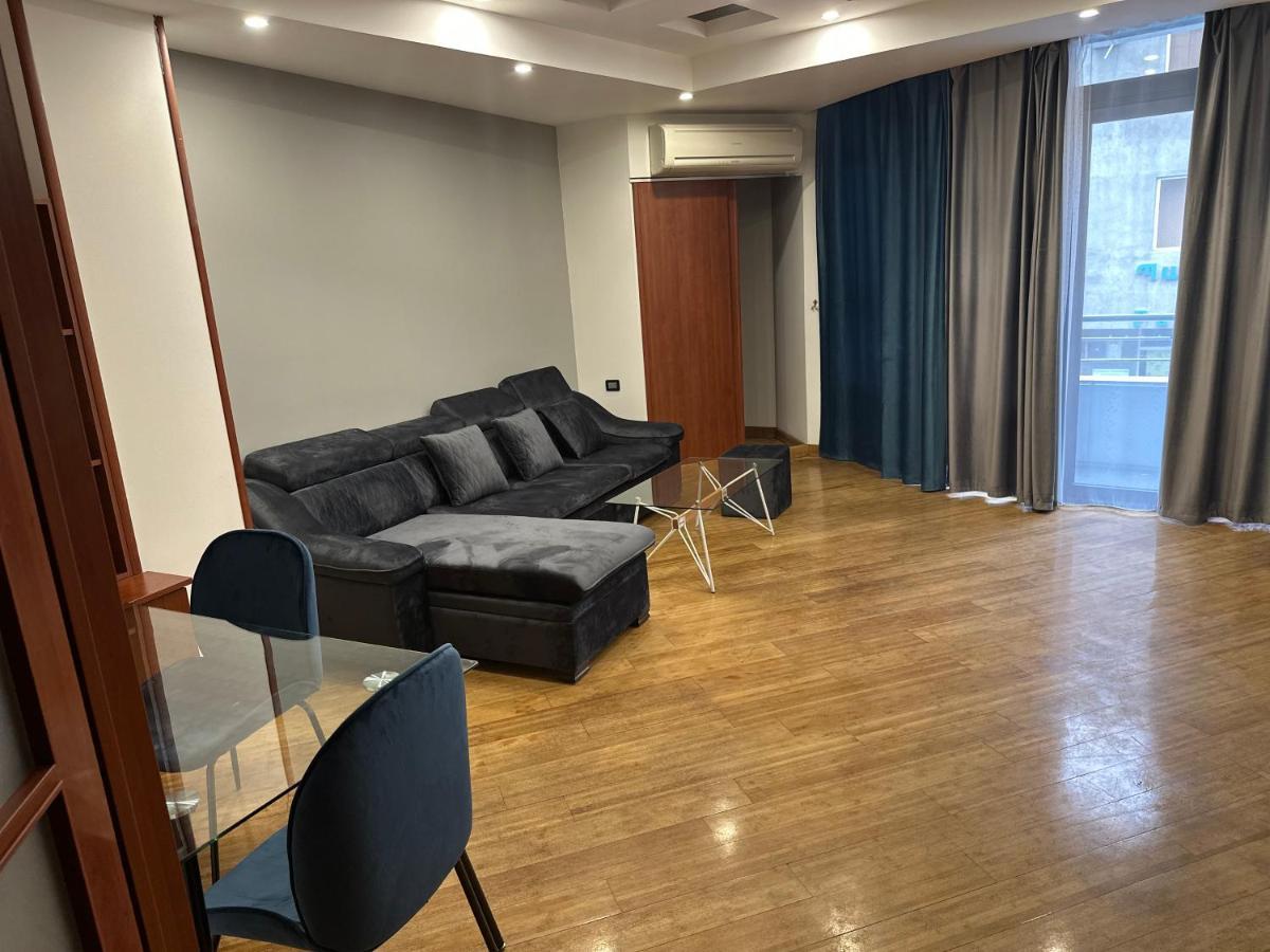 Friendly Hotel Erivan Dış mekan fotoğraf