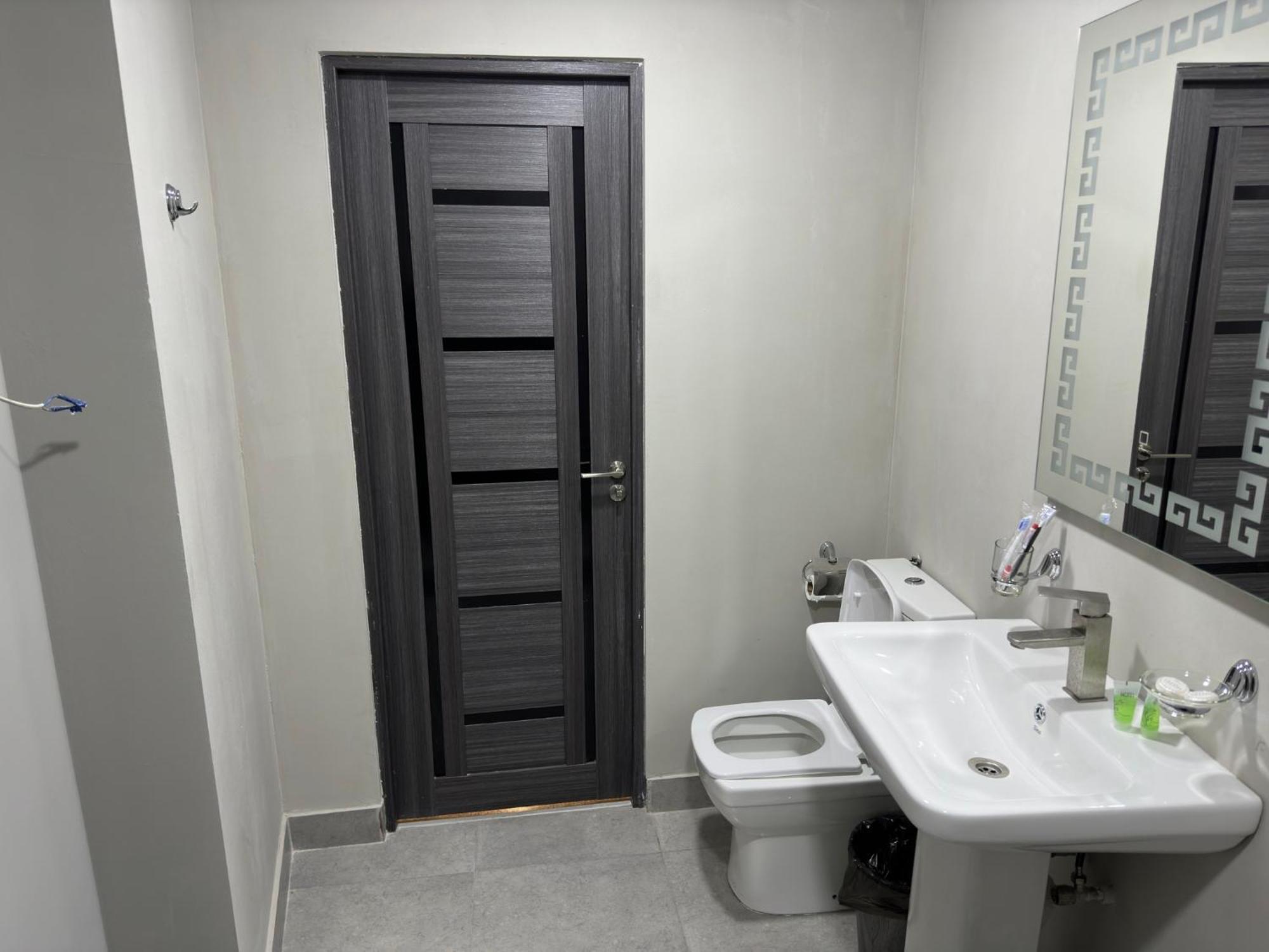 Friendly Hotel Erivan Dış mekan fotoğraf